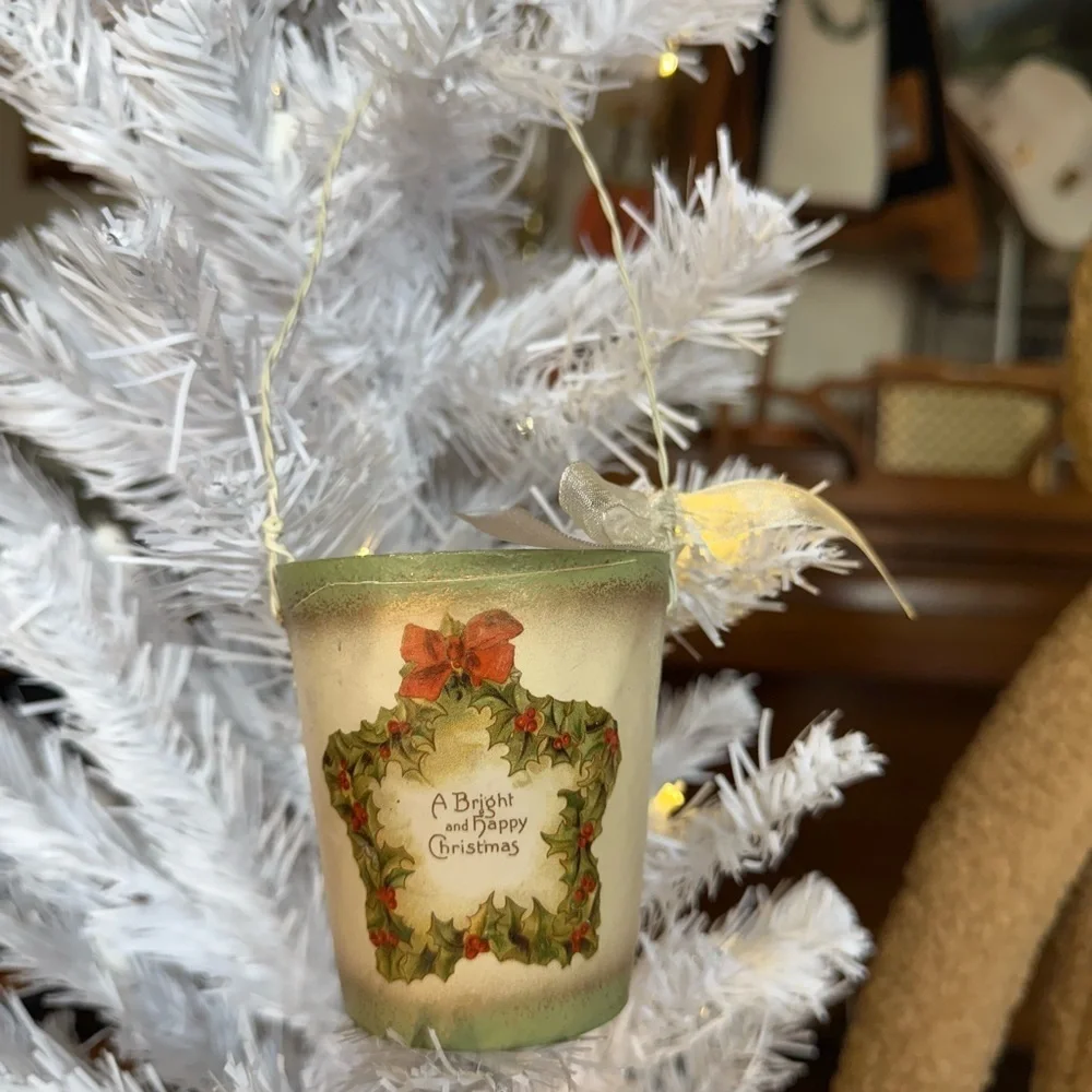 Vintage 1994 Gold Wreath Bucket Ornament - Holiday Decor